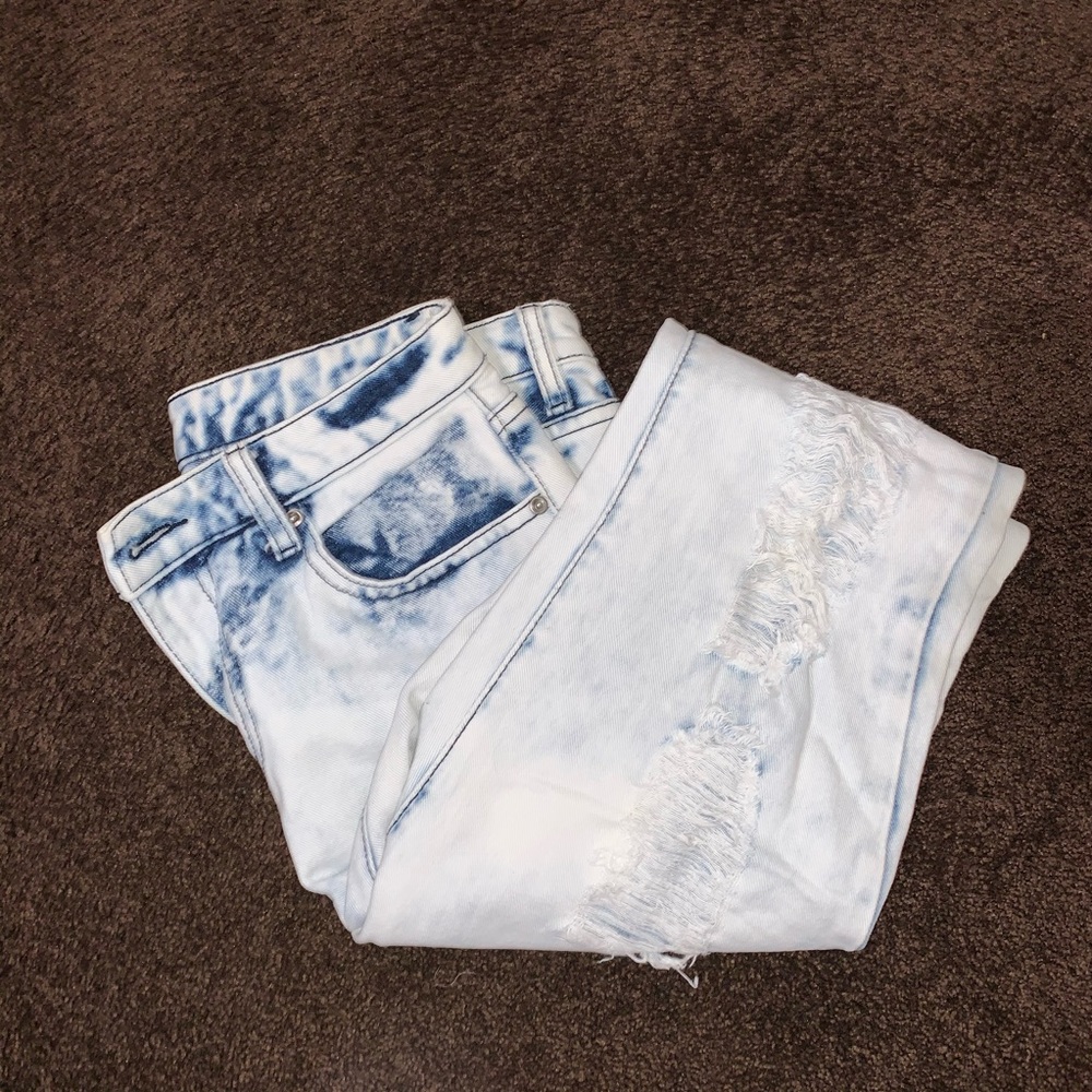 Bleached washed distressed boyfriend jeans